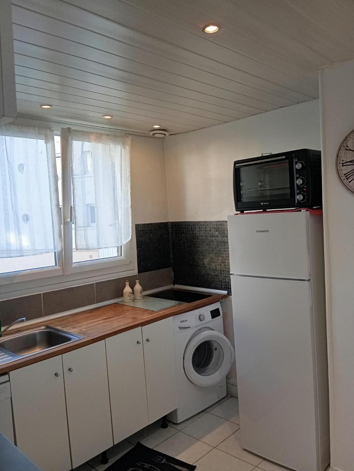 Appartement Confortable Dreux Rom bilde